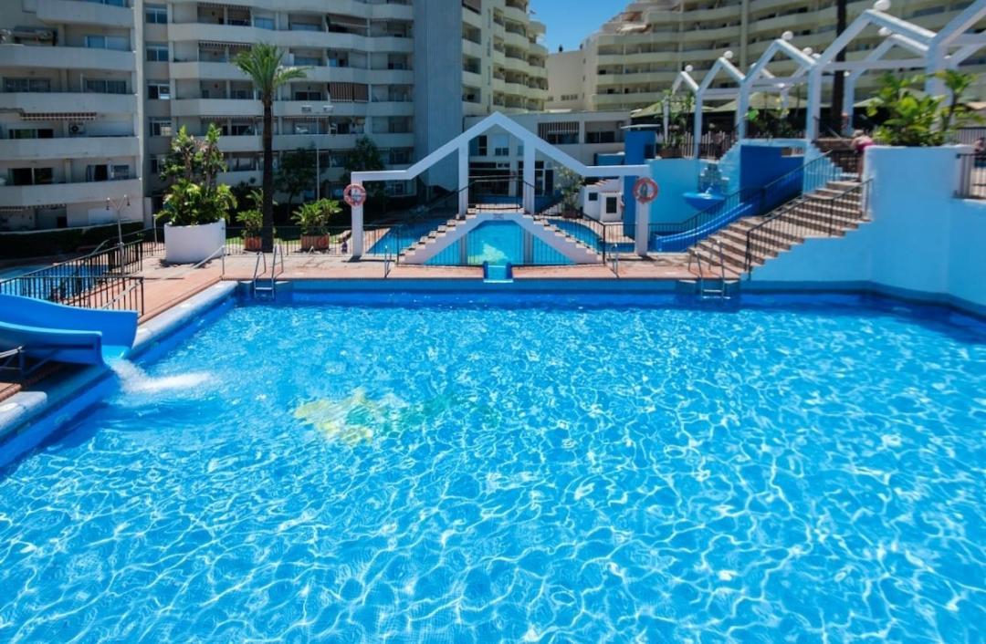 Estudio Benalbeach New Benalmadena Exterior photo